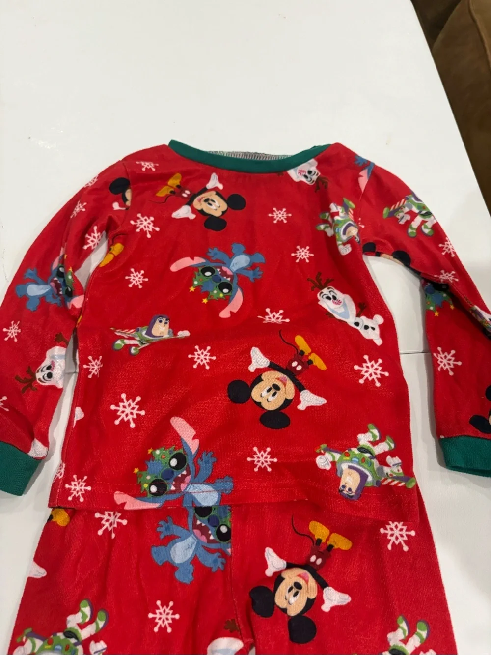 Disney Christmas Pajama Set // 4